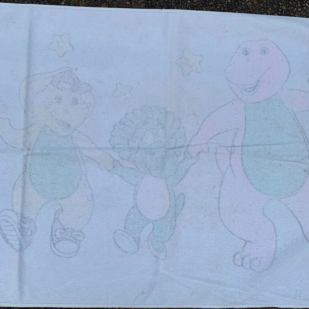 Vintage Franco 1998 Barney and Friends Swim Cotton Beach‎ Towel Faded